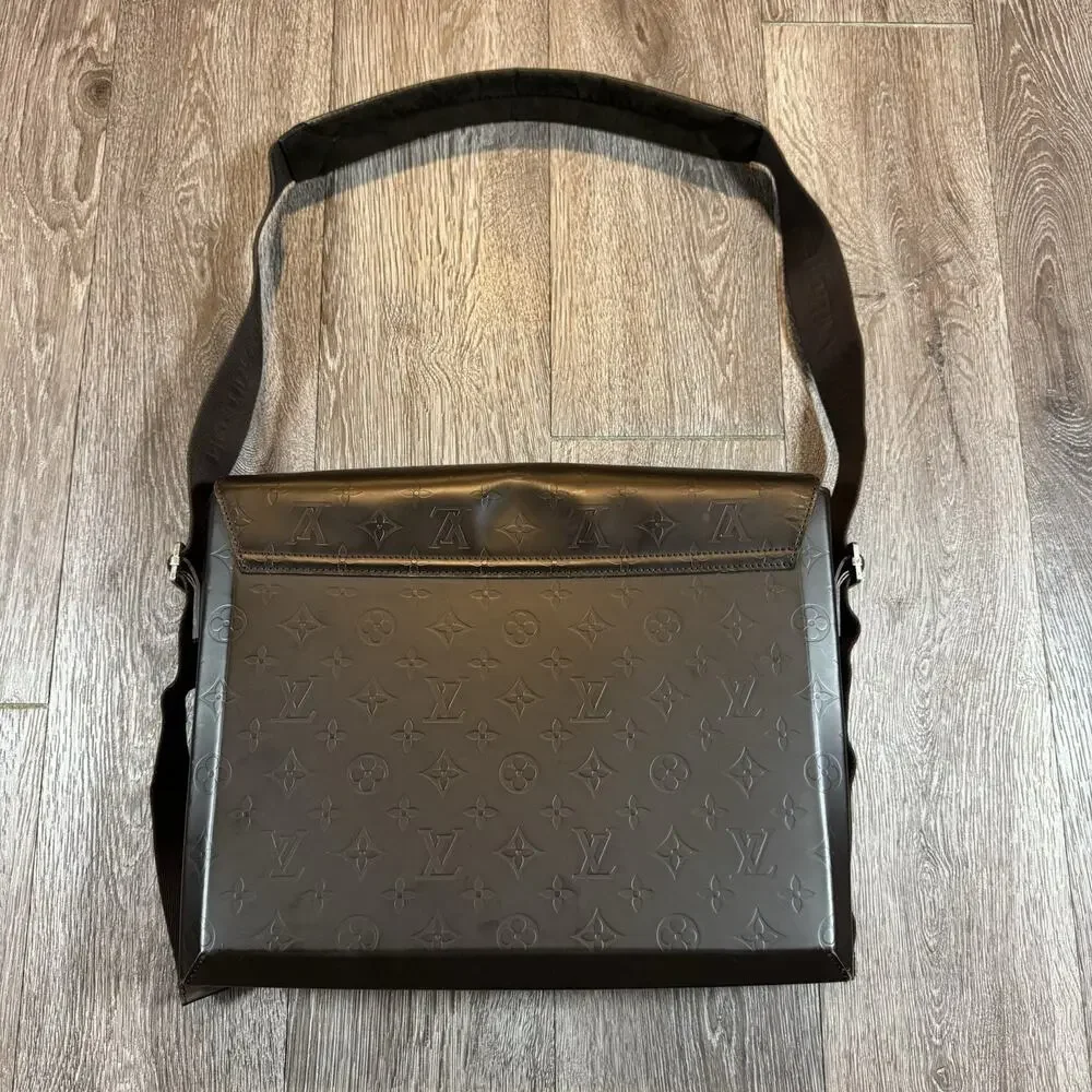 Louis Vuitton Fonzie Handbag Monogram Glace Leather